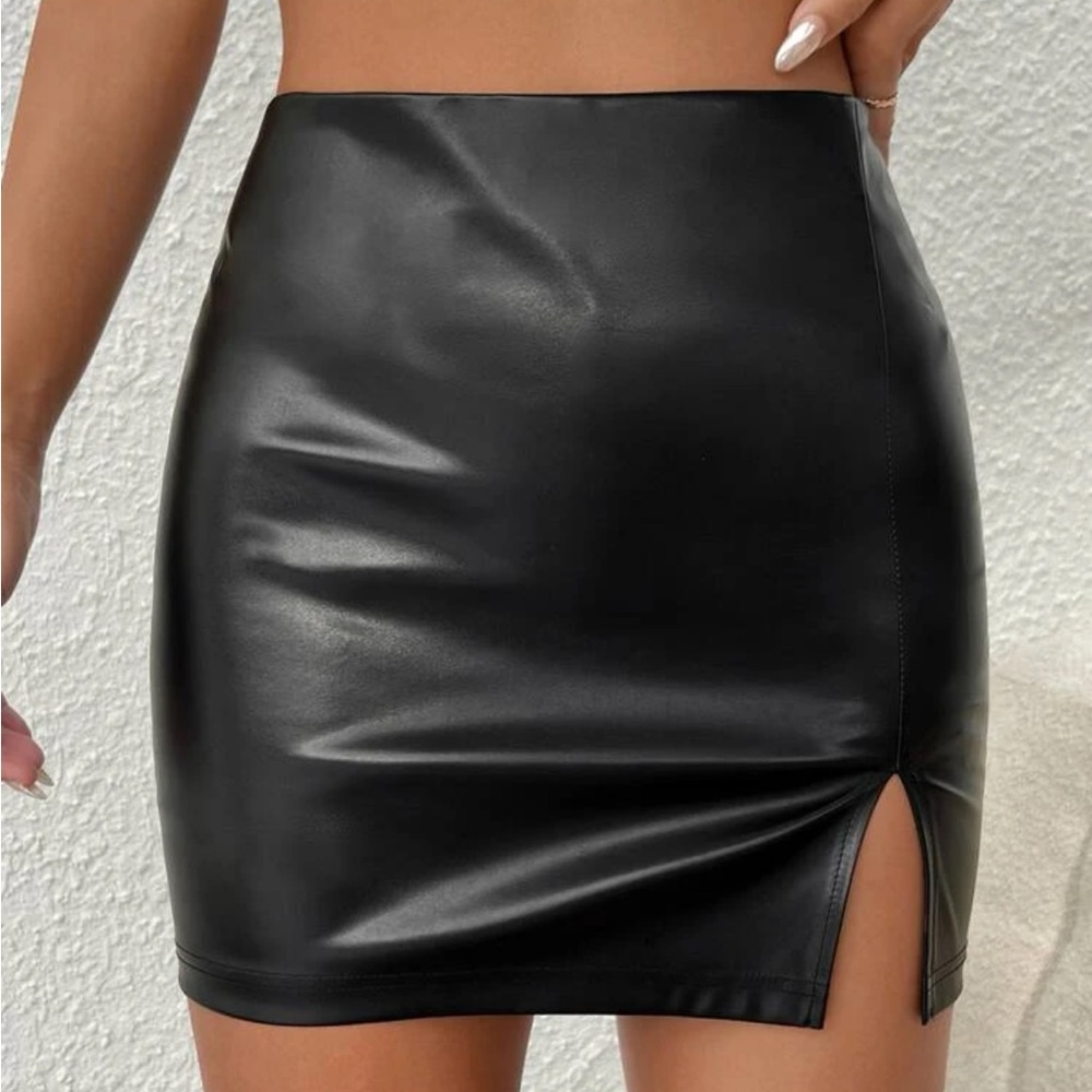 Split hem leather bodycon skirt